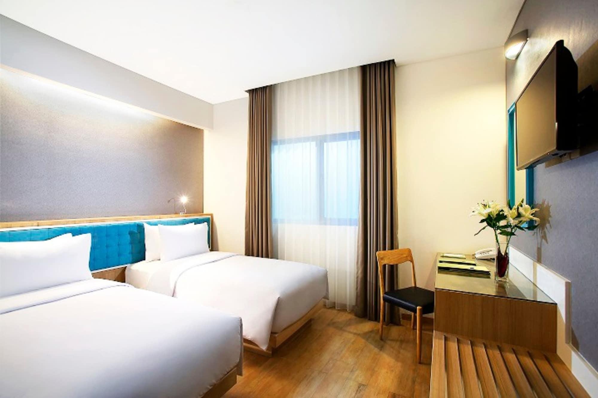 Hotel Santika Kelapa Gading Джакарта Экстерьер фото